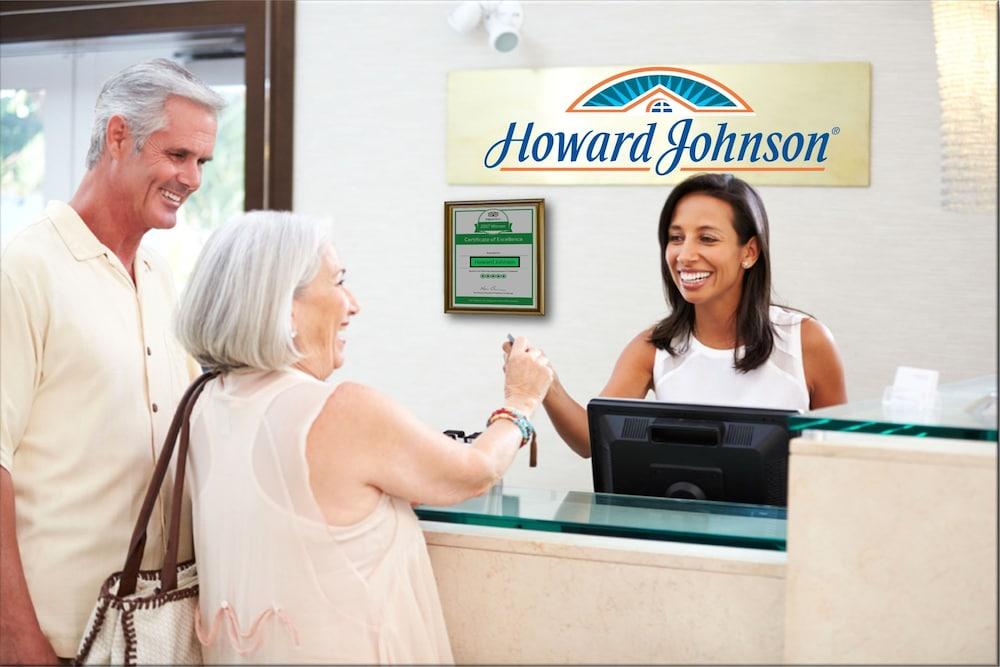 Howard Johnson By Wyndham Beaufort/Parris Island Exterior foto